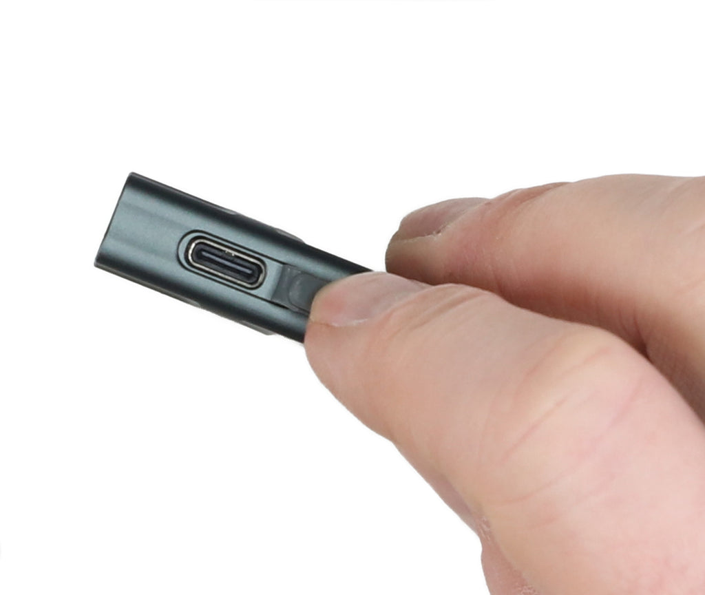 Fenix E03R Mini USB aufladbare Schlüsselbundlampe 260 Lumen und Rotlicht 