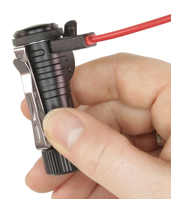 Fenix LD15R USB-Lademöglichkeit