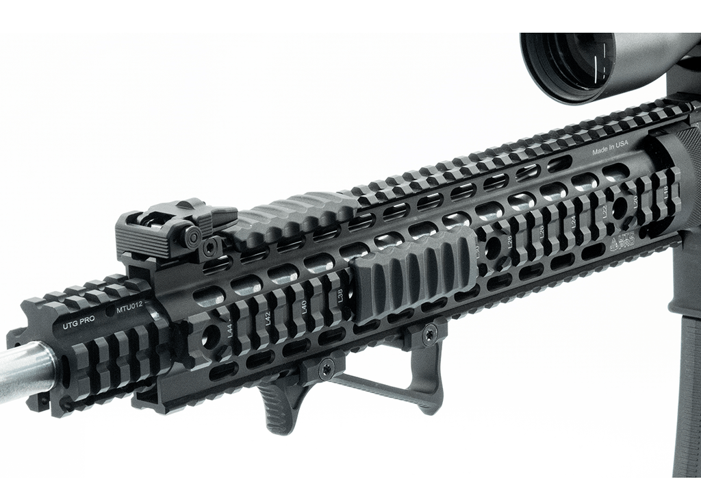 UTG Ultra Slim Angled Foregrip, Picatinny